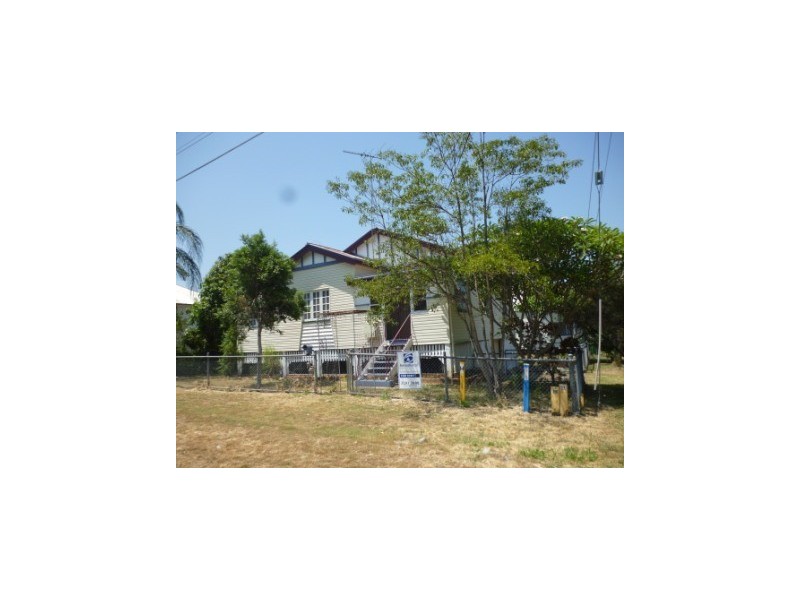 3 Flint Street, North Ipswich QLD 4305