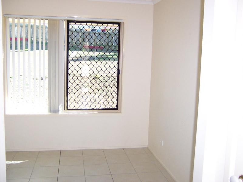 38 Palma Rosa Drive, Wulkuraka QLD 4305