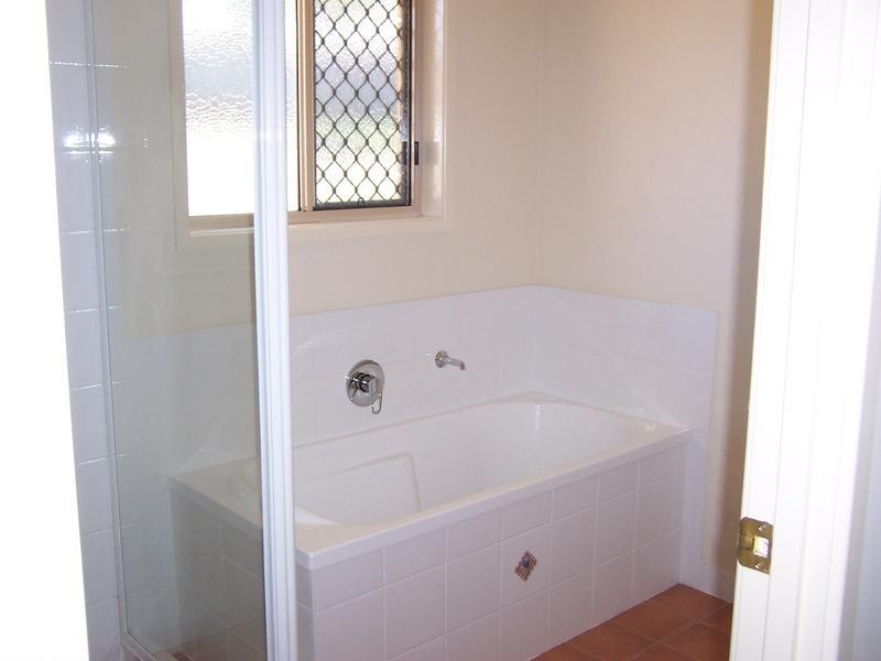 38 Palma Rosa Drive, Wulkuraka QLD 4305