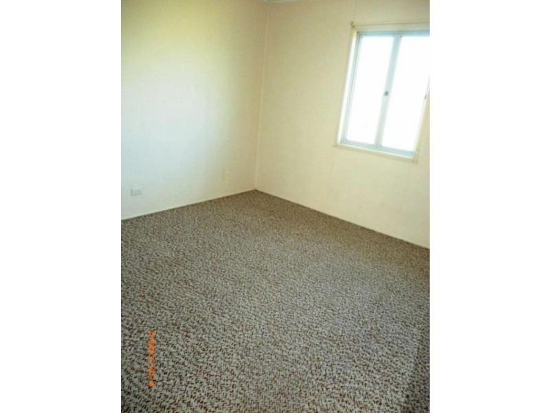 15 Chuwar Street, Brassall QLD 4305