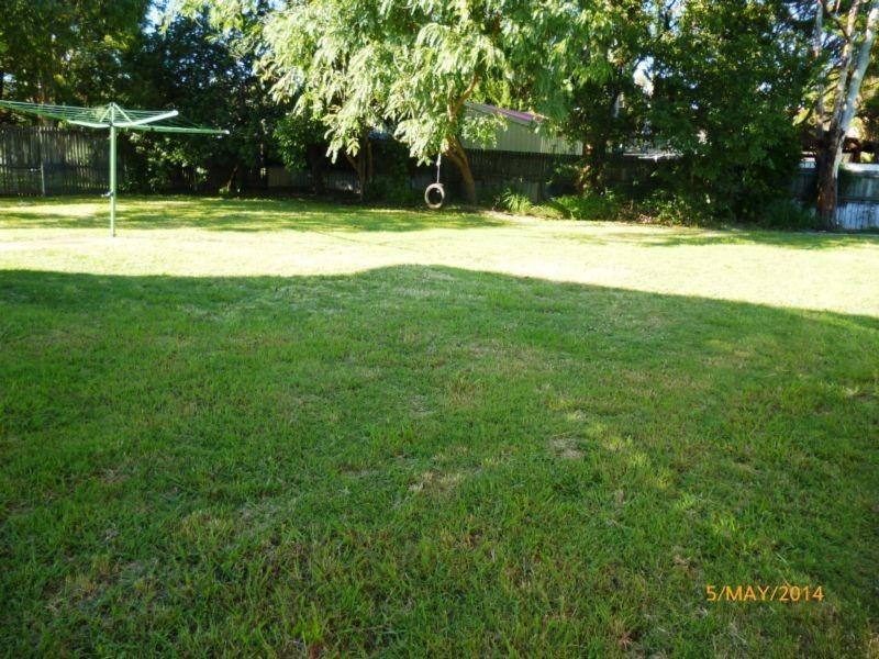 15 Chuwar Street, Brassall QLD 4305