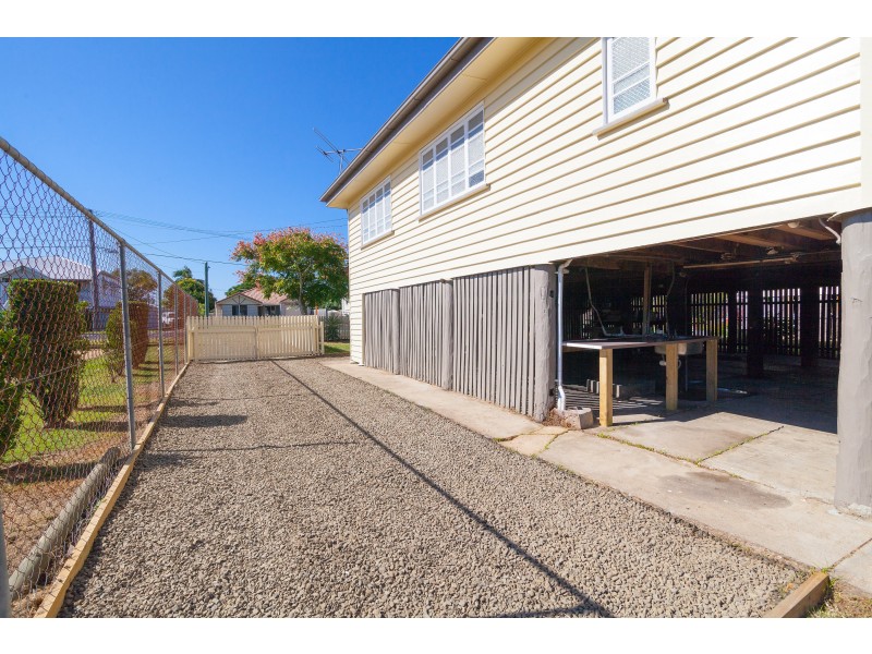 88 Blackall Street, Basin Pocket QLD 4305