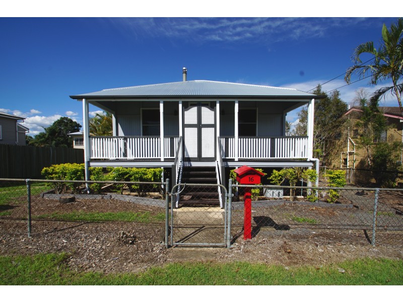 16 Edward Street, One Mile QLD 4305
