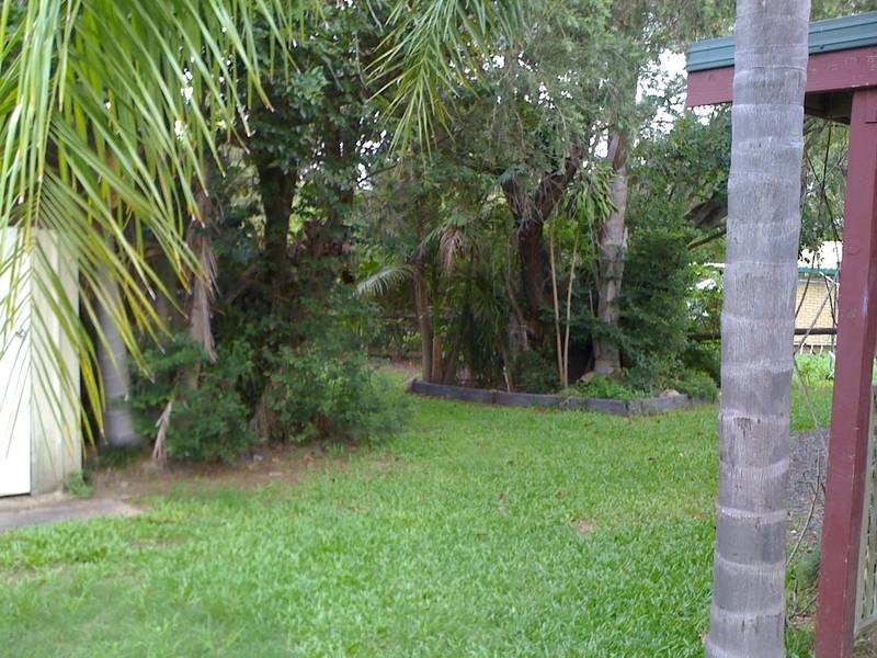 16 Edward Street, One Mile QLD 4305