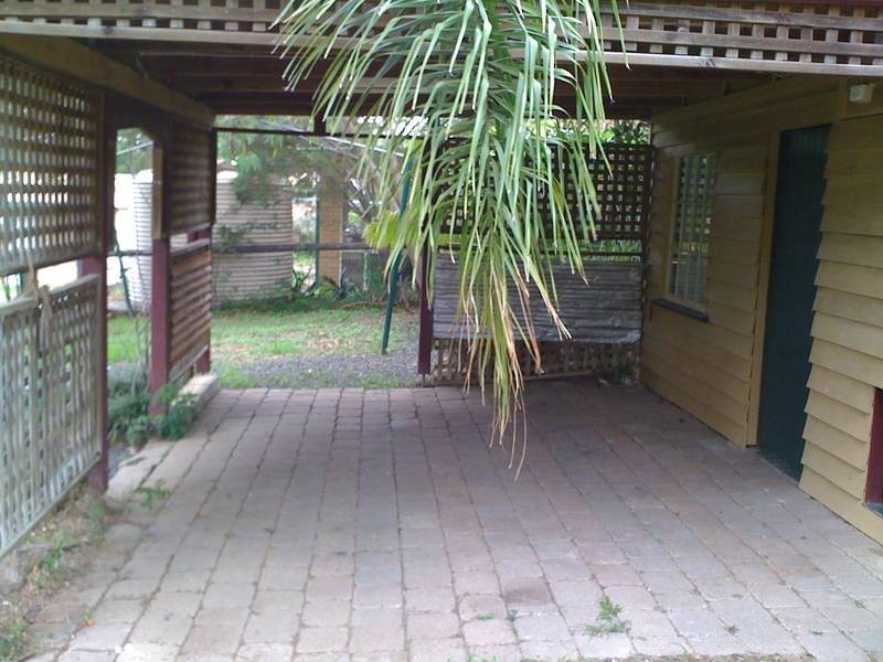 16 Edward Street, One Mile QLD 4305