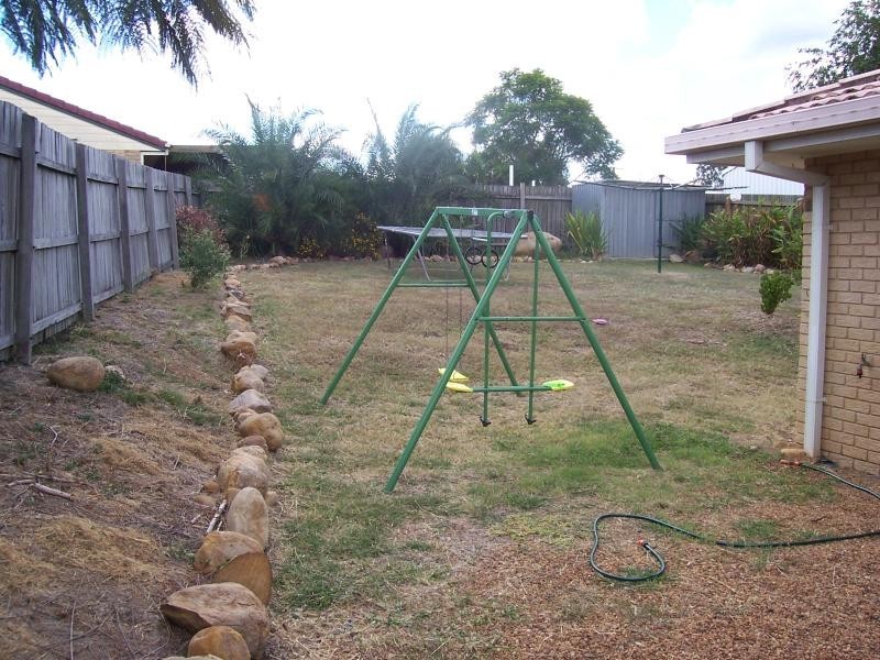 One Mile QLD 4305