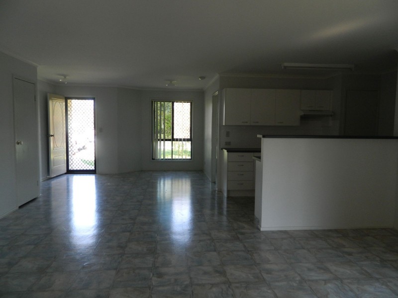 75 North Station Road, North Booval QLD 4304