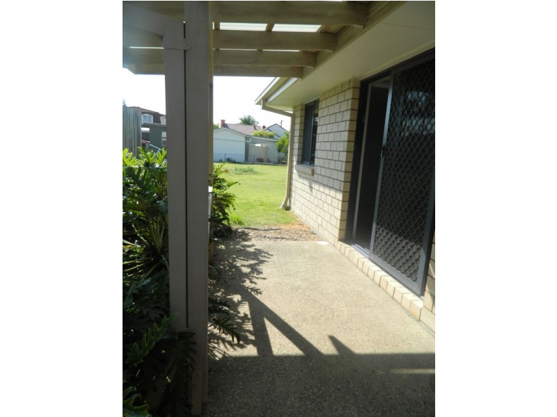 75 North Station Road, North Booval QLD 4304