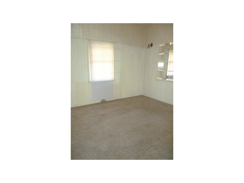 2 Woodend Road, Woodend QLD 4305