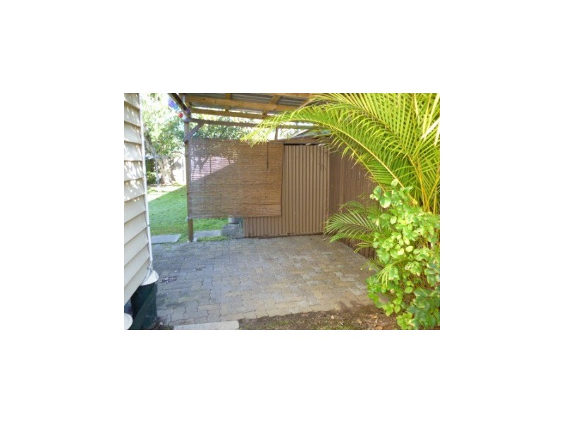 2 Woodend Road, Woodend QLD 4305