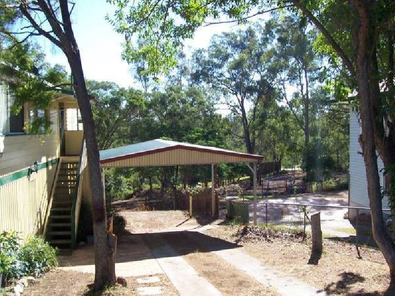 34 HOLDSWORTH ROAD, North Ipswich QLD 4305