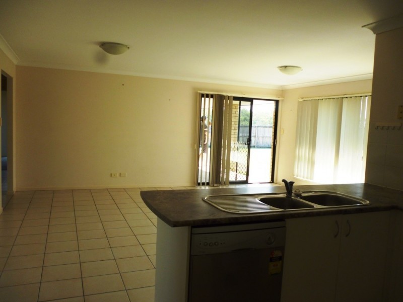 30 Harrison Grove, Deebing Heights QLD 4306
