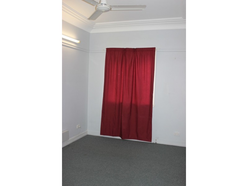 3 Duce Street, Bundamba QLD 4304