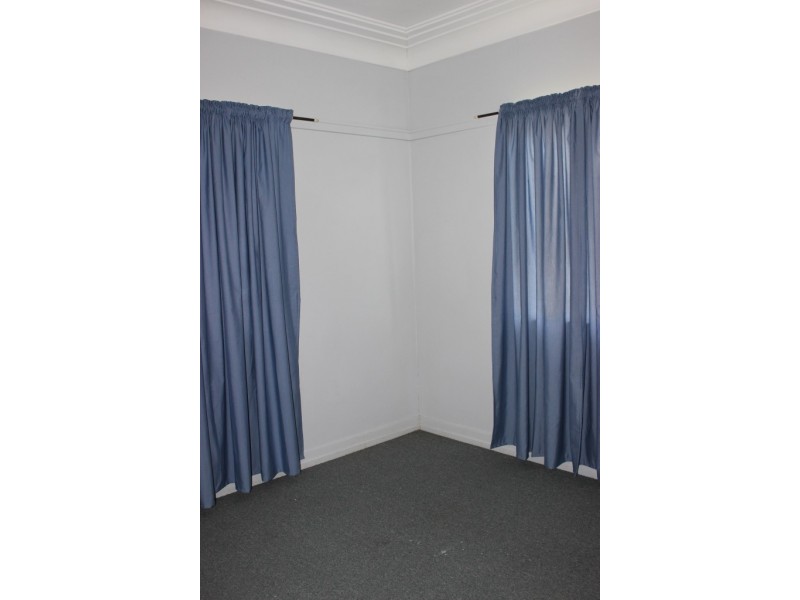 3 Duce Street, Bundamba QLD 4304