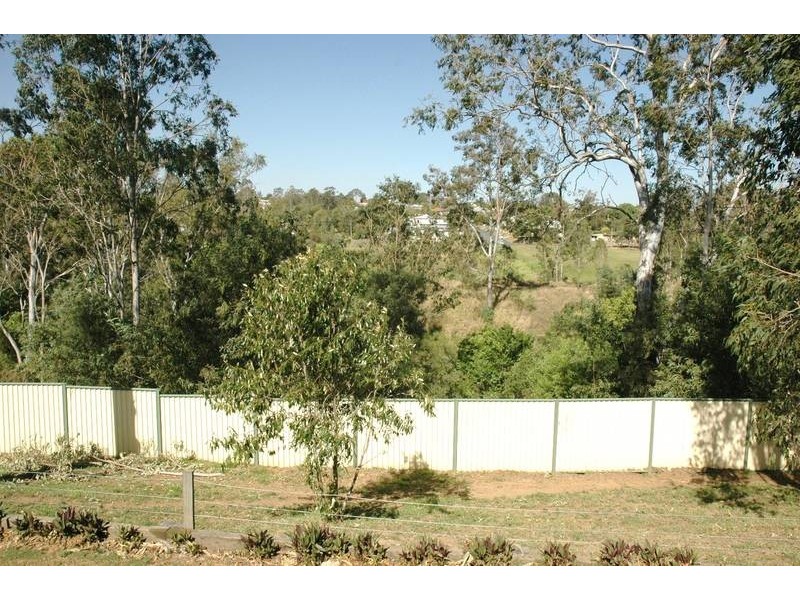 39 Palma Rosa Drive, Wulkuraka QLD 4305