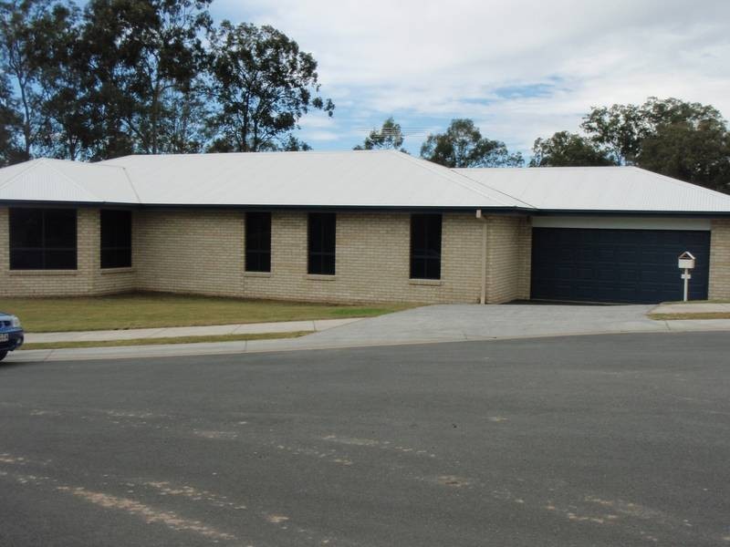 2 Royal Court, Brassall QLD 4305