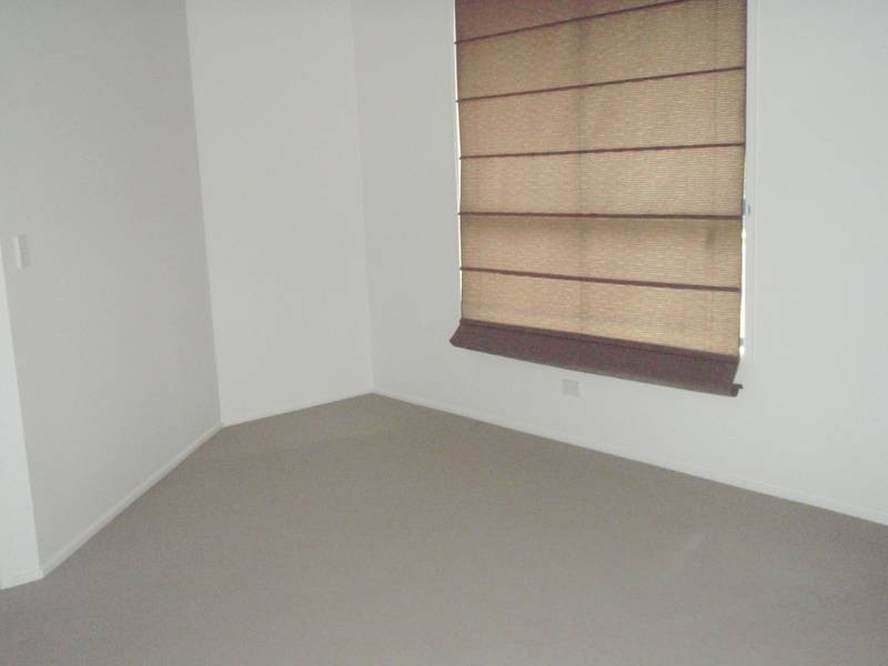 2 Royal Court, Brassall QLD 4305