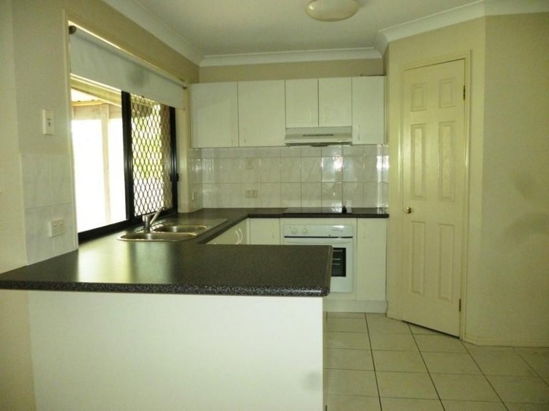 12 Dindina Street, Flinders View QLD 4305
