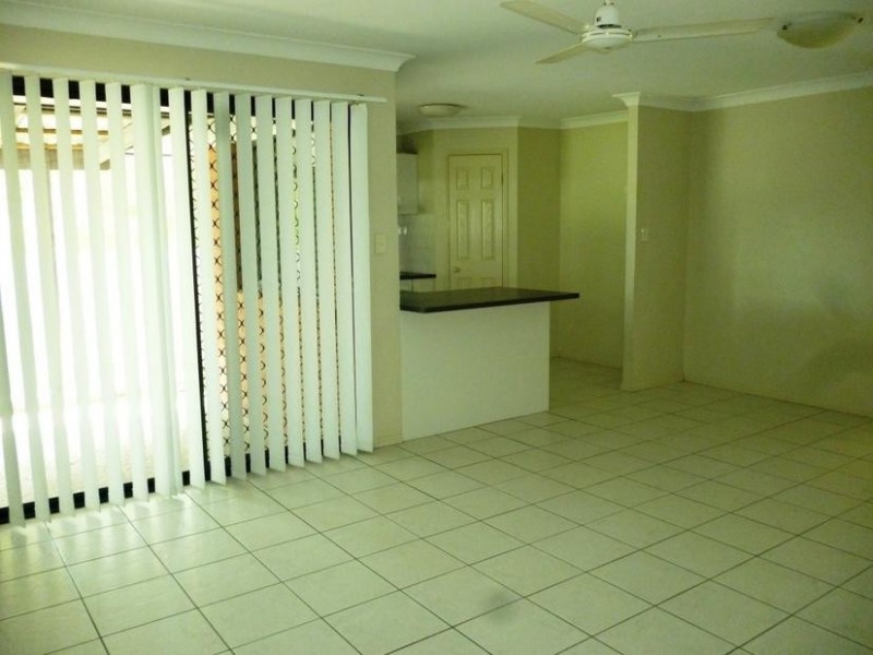 12 Dindina Street, Flinders View QLD 4305