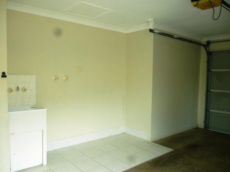 12 Dindina Street, Flinders View QLD 4305
