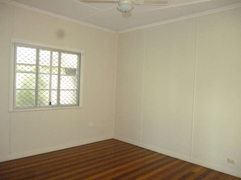 29a Chubb STREET, One Mile QLD 4305