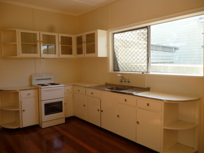 29a Chubb STREET, One Mile QLD 4305