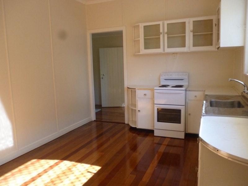 29a Chubb STREET, One Mile QLD 4305