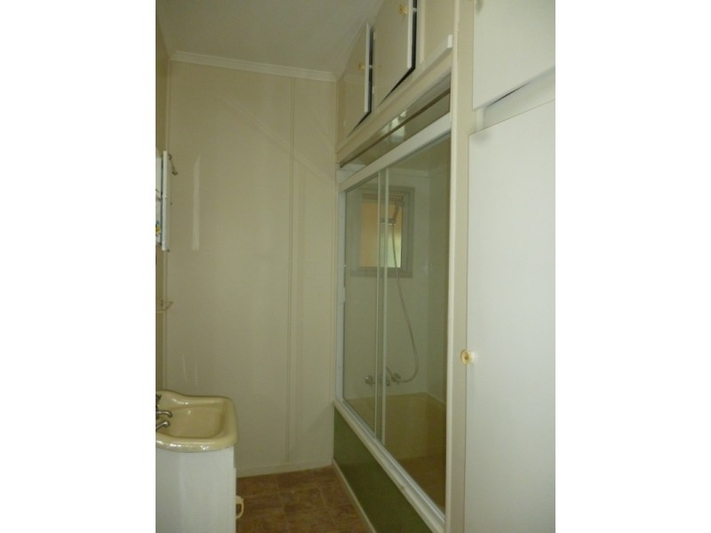 29a Chubb STREET, One Mile QLD 4305