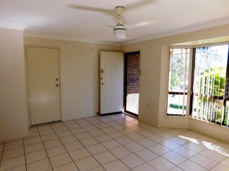 14 Phoenix Court, Churchill QLD 4305