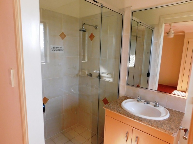 14 Phoenix Court, Churchill QLD 4305