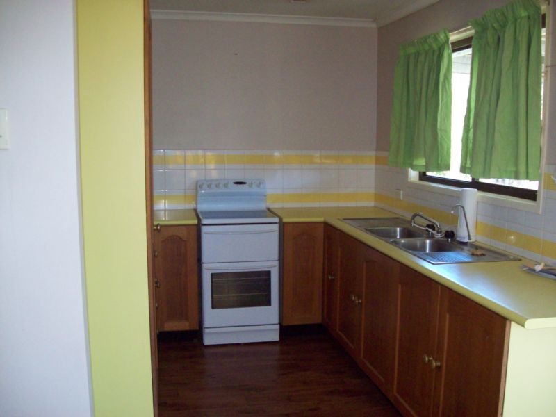 12 Diane Court, North Booval QLD 4304