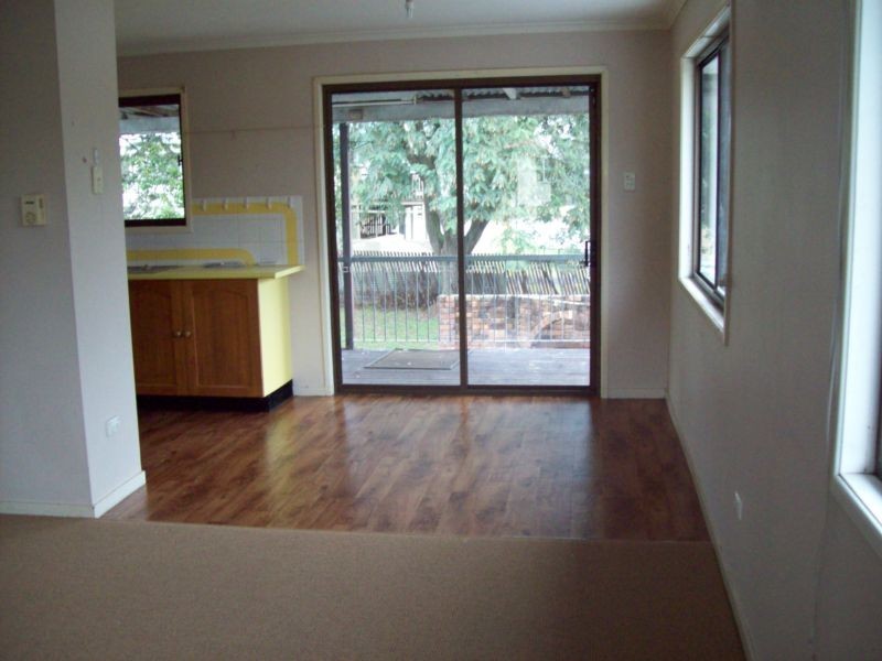 12 Diane Court, North Booval QLD 4304