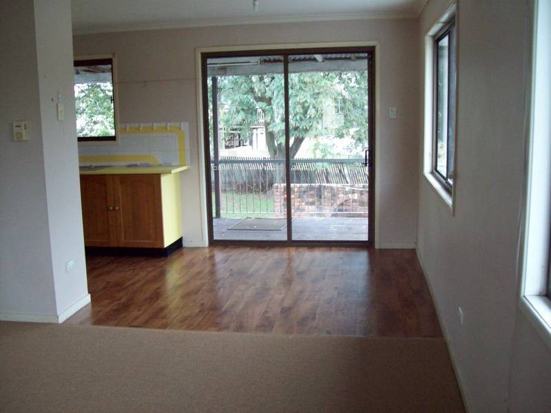 12 Diane Court, North Booval QLD 4304