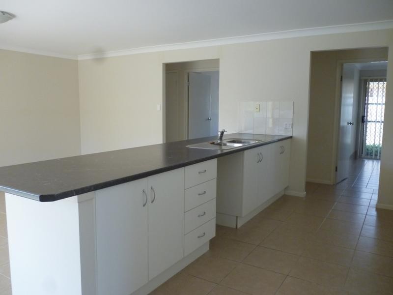12 Tulipwood Close, Brassall QLD 4305