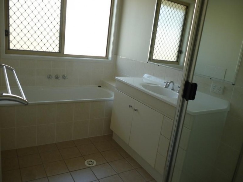 12 Tulipwood Close, Brassall QLD 4305