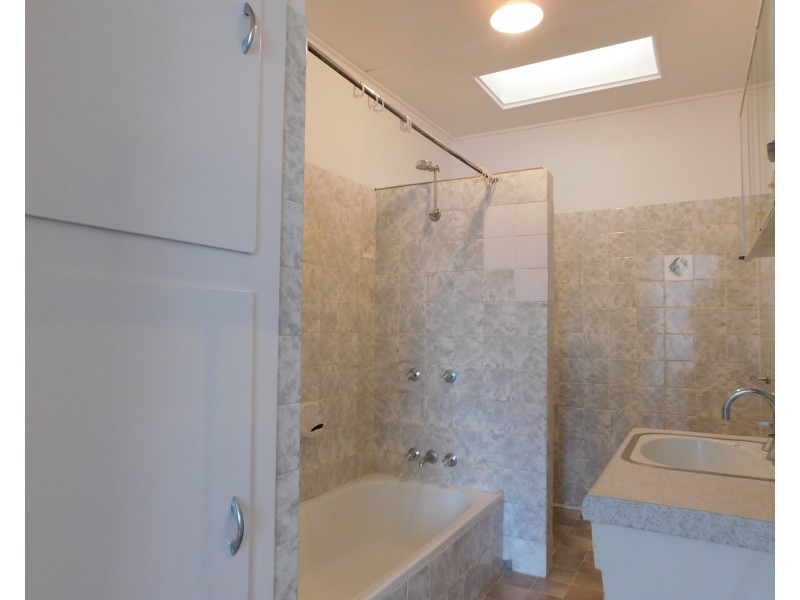 1/7 Tower Street, Eastern Heights QLD 4305