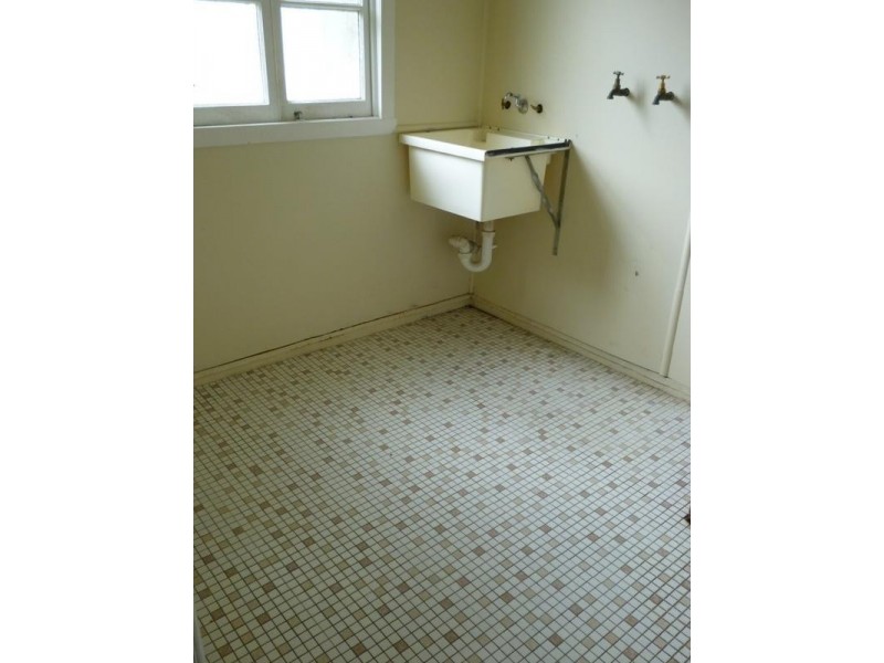 87 Cothill Road, Silkstone QLD 4304