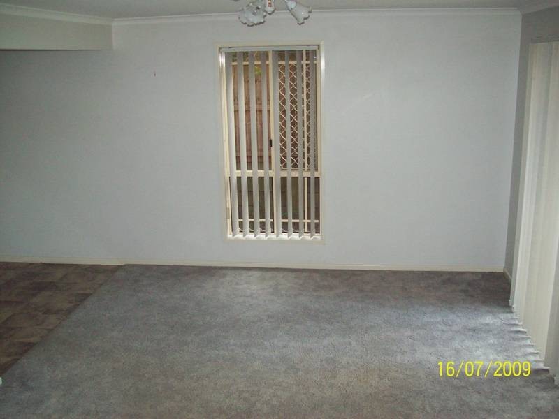 4/17 Gibbs Street, Churchill QLD 4305