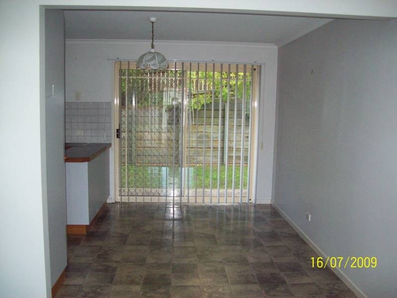 4/17 Gibbs Street, Churchill QLD 4305