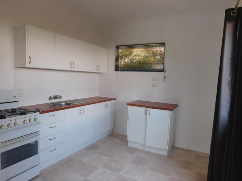 97 Whitehill Road, Eastern Heights QLD 4305