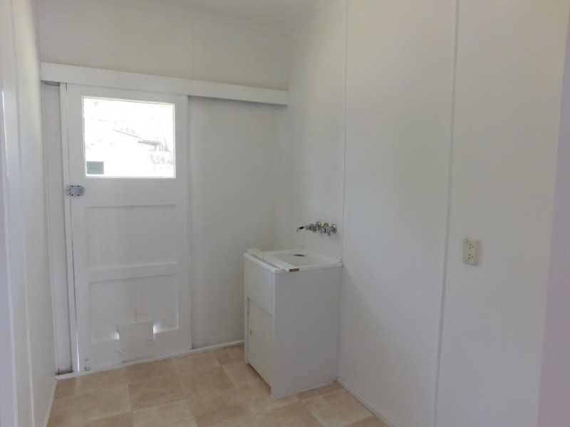 97 Whitehill Road, Eastern Heights QLD 4305