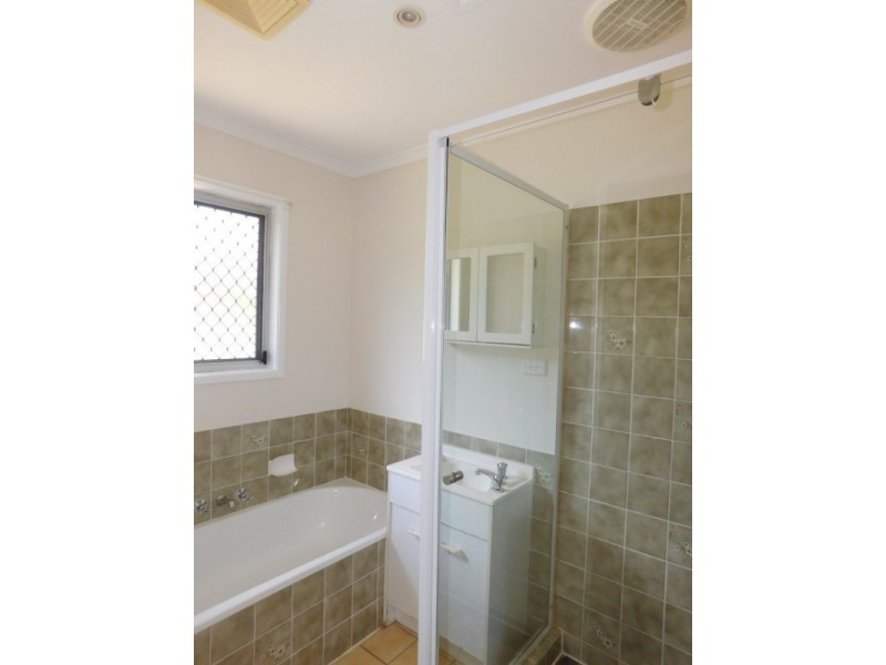 71 Glenelg Drive, Brassall QLD 4305