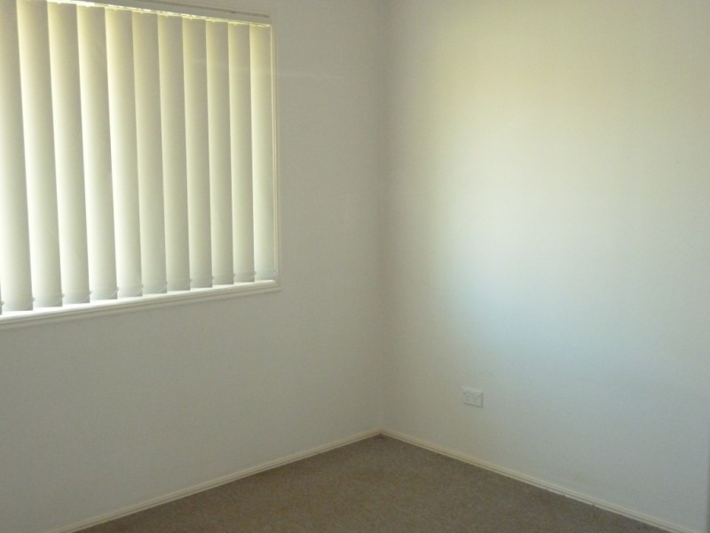 61 Banksia Drive, Raceview QLD 4305