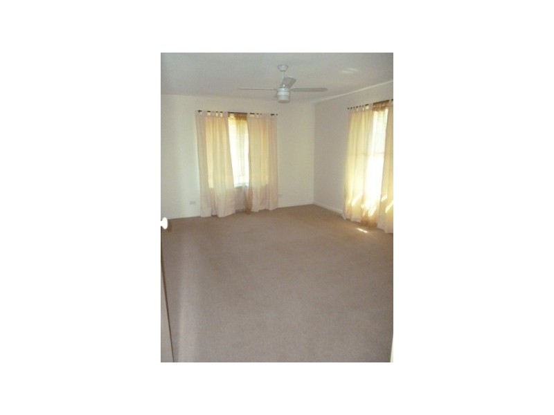 32 Conan Close, Wulkuraka QLD 4305