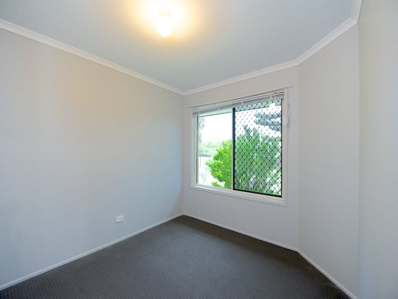 5 Des Arts Place, Wulkuraka QLD 4305