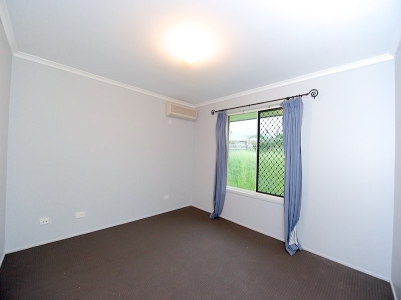 5 Des Arts Place, Wulkuraka QLD 4305