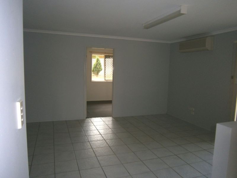 5 Des Arts Place, Wulkuraka QLD 4305