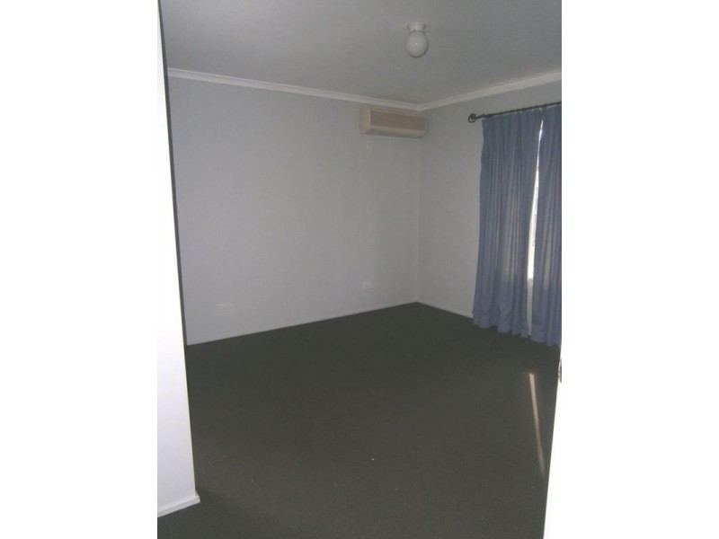 5 Des Arts Place, Wulkuraka QLD 4305
