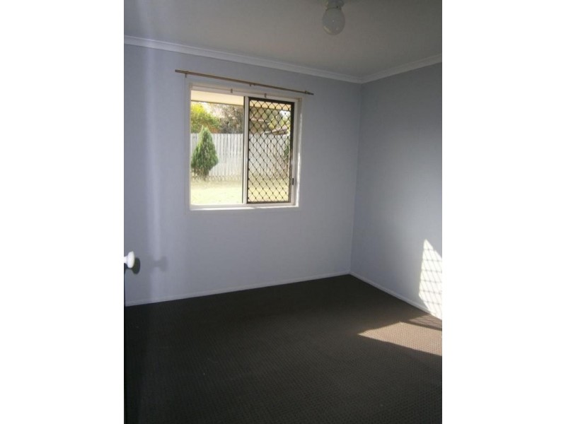 5 Des Arts Place, Wulkuraka QLD 4305