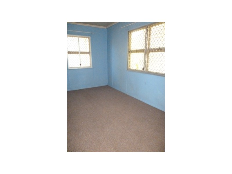 40 Hunter Street, Brassall QLD 4305